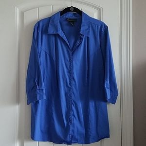 Blue fitted Lane Bryant 3/4 sleeve shirt size 18